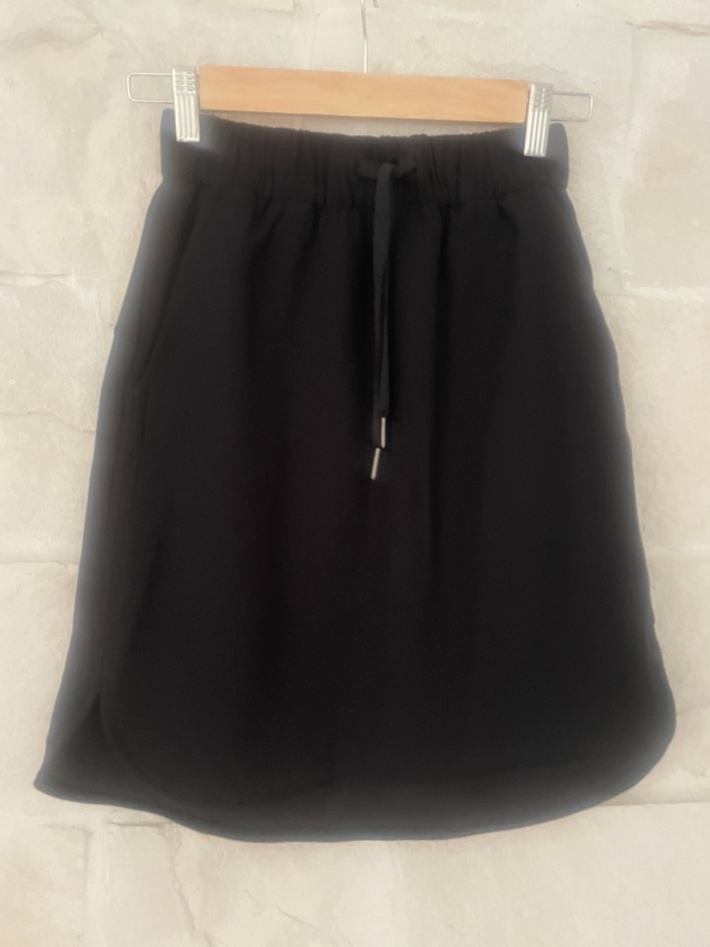 lululemon Black Drawstring Active Mini Skirt - size 2